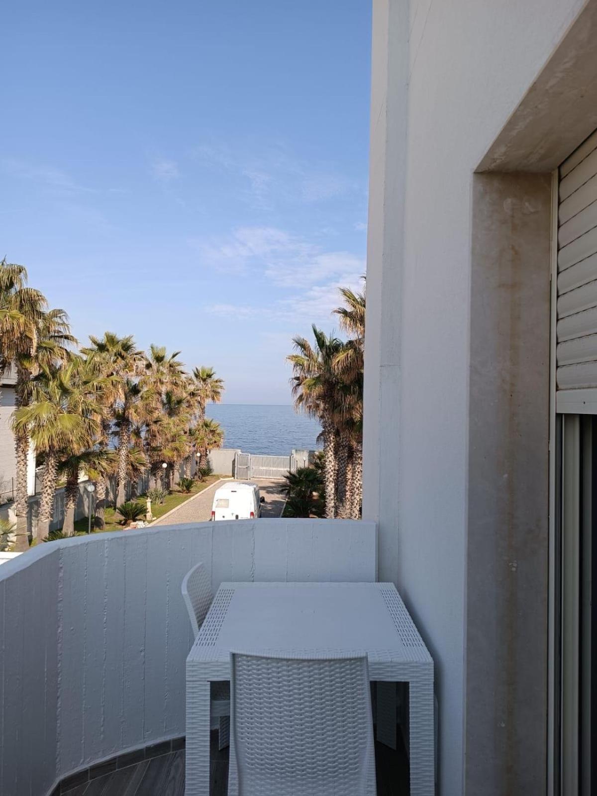 Bed and Breakfast Casa Al Mare Luxury à Bari Extérieur photo